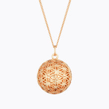 Load image into Gallery viewer, Maternity necklace / pregnancy necklace / harmony ball / bola Composition : pendant and chain in 18 carat gold plated brass, silver or 18 carat rose gold plated brass Measurements : pendant diameter: 22mm, adjustable chain length: 950 / 1100 mm