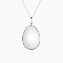 Load image into Gallery viewer, Maternity necklace / pregnancy necklace / harmony ball / bola  Composition : pendant and chain in 18 carat gold plated brass, silver or 18 carat rose gold plated brass Measurements : pendant diameter: 22mm, adjustable chain length: 950 / 1100 mm