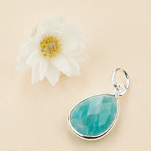 Load image into Gallery viewer, Perfect special gift, present. Gemstone