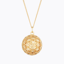 Load image into Gallery viewer, Maternity necklace / pregnancy necklace / harmony ball / bola  Composition : pendant and chain in 18 carat gold plated brass, silver or 18 carat rose gold plated brass Measurements : pendant diameter: 22mm, adjustable chain length: 950 / 1100 mm
