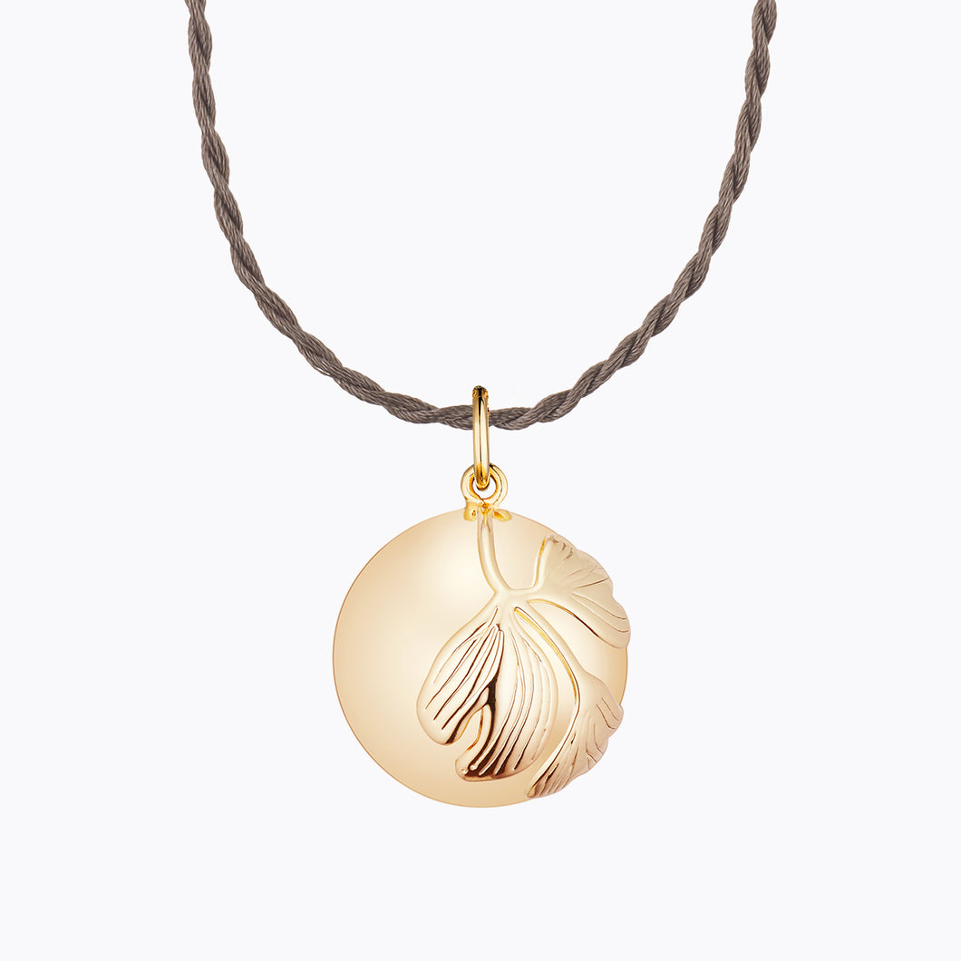 Maternity necklace / pregnancy necklace / harmony ball / bola  Composition : pendant in 18 carat gold-tone brass, silver or 18 carat  rose gold-tone brass, cord and tassels in fair trade silk Measurements : pendant diameter: 20mm, cord length: 1100 mm