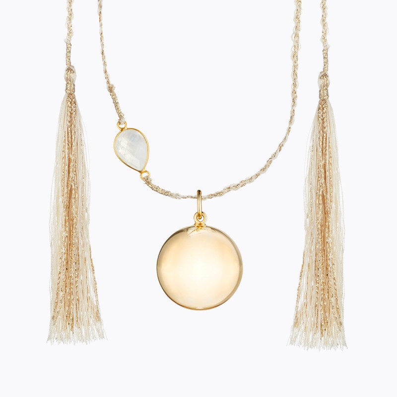 Maternity necklace / pregnancy necklace / harmony ball / bola Baby lovey / Baby comforter Composition : pendant in 18 carat gold-tone brass, silver or 18 carat rose gold-tone brass, cord and tassels in fair trade silk Measurements : pendant diameter: 20mm, cord length: 1300 mm